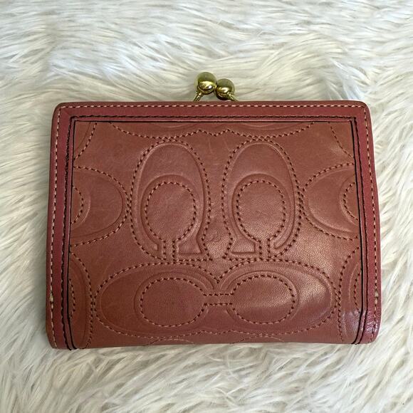 y2k COACH Vintage Pink Kisslock Wallet - Picture 2 of 13